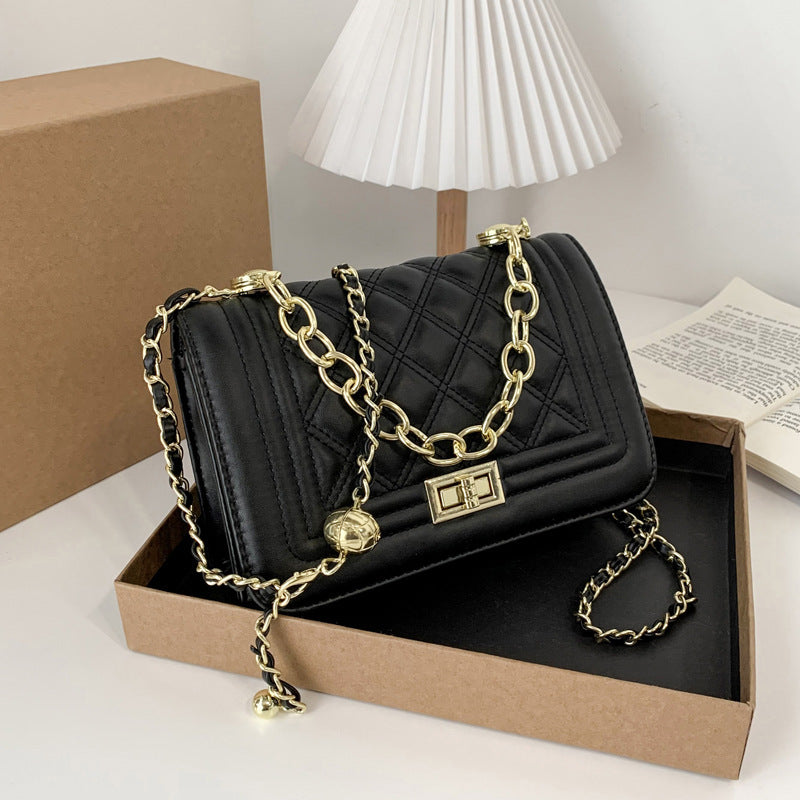 New Fashion Korean Women Bag Western Style Chain