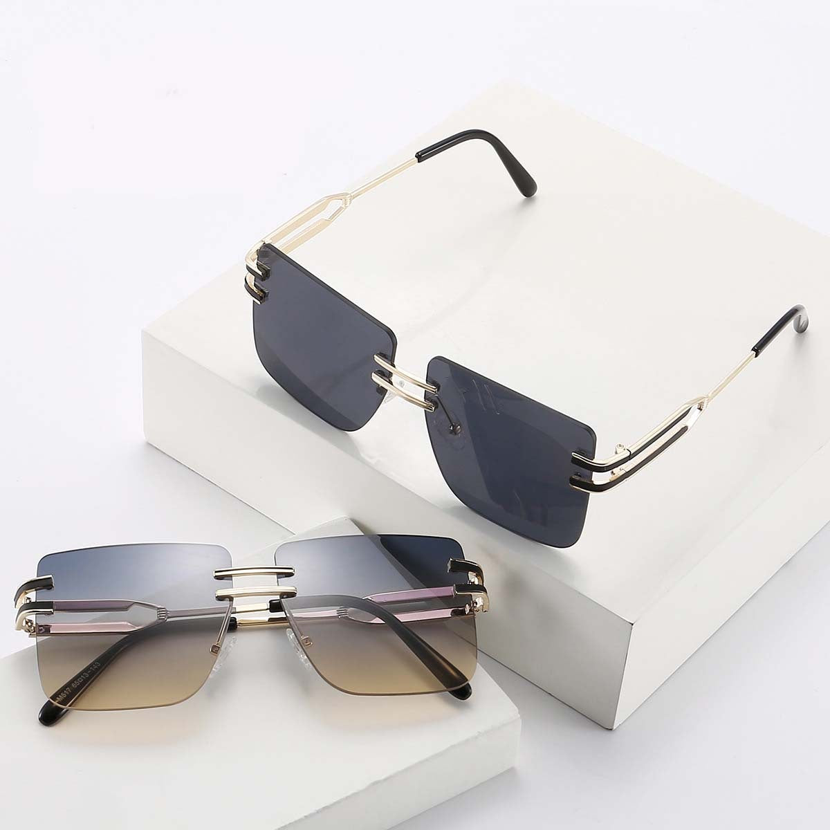 New Fashion Frameless Square Glasses