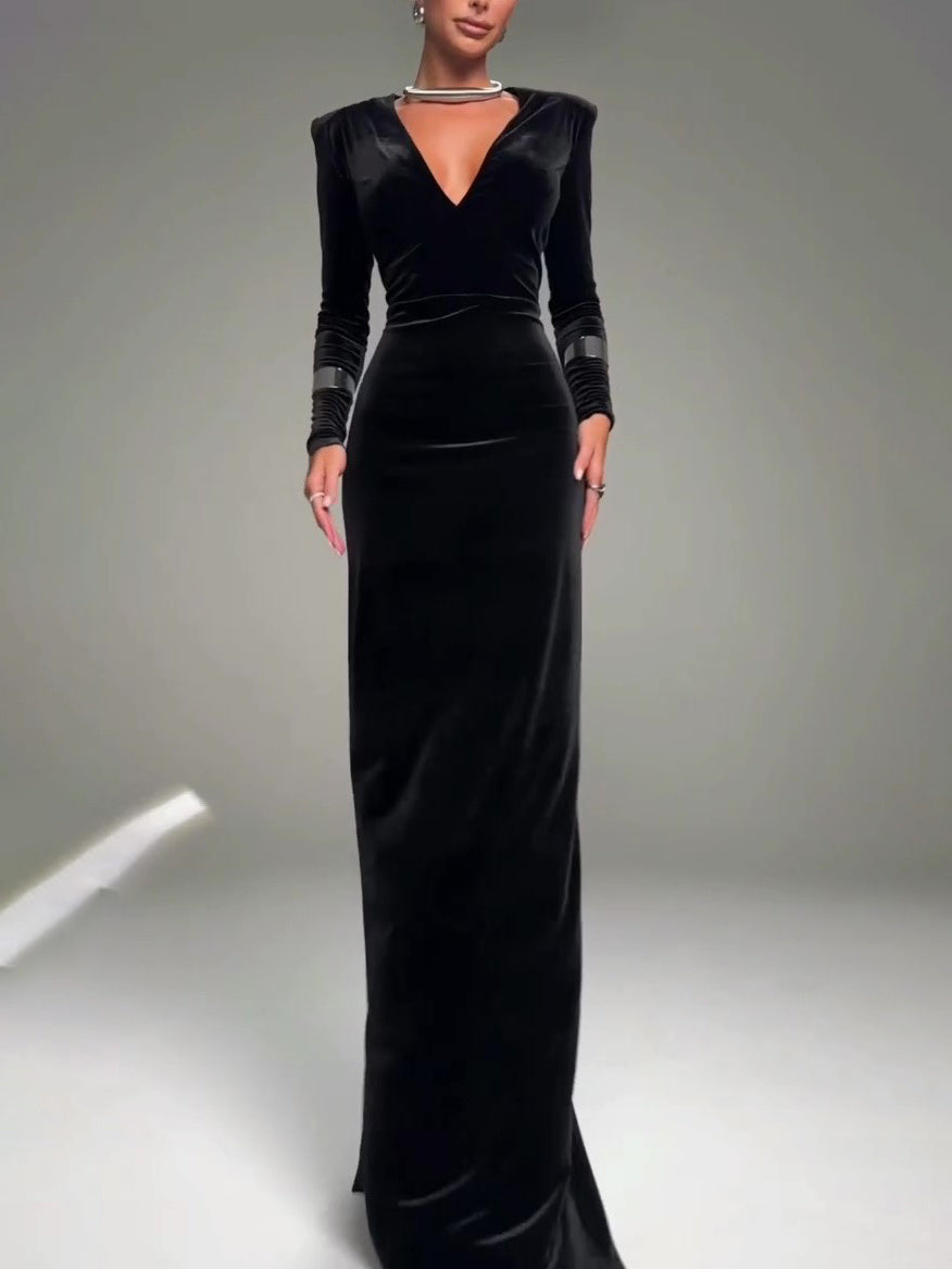 V-neck Long-sleeved Black Velvet Maxi Dress