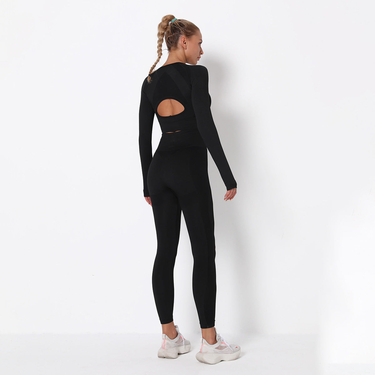 Seamless yoga sports suit women