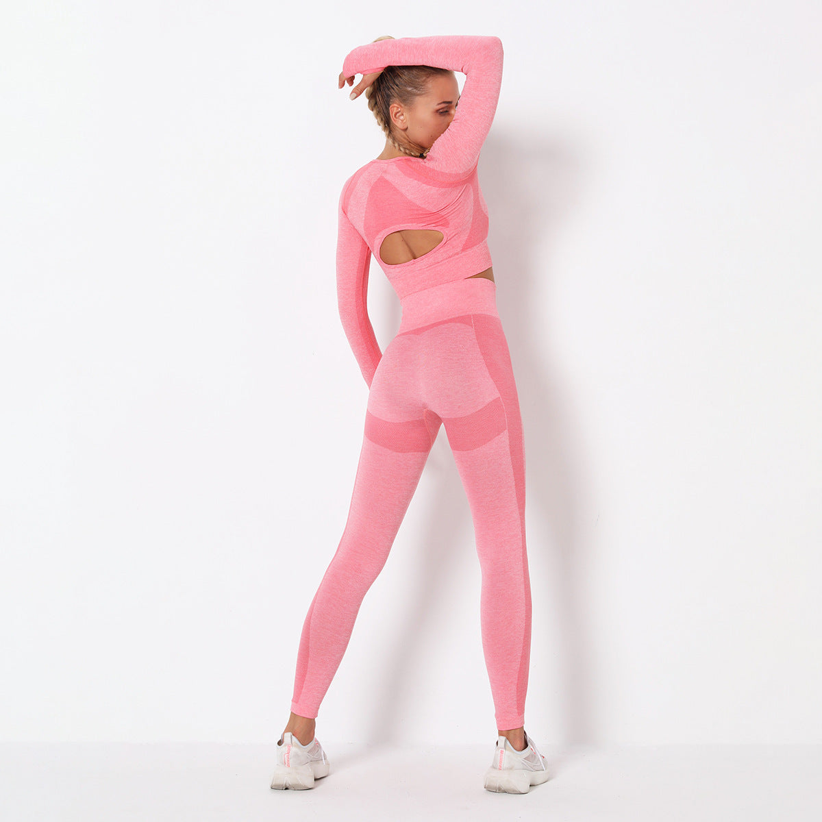 Seamless yoga sports suit women