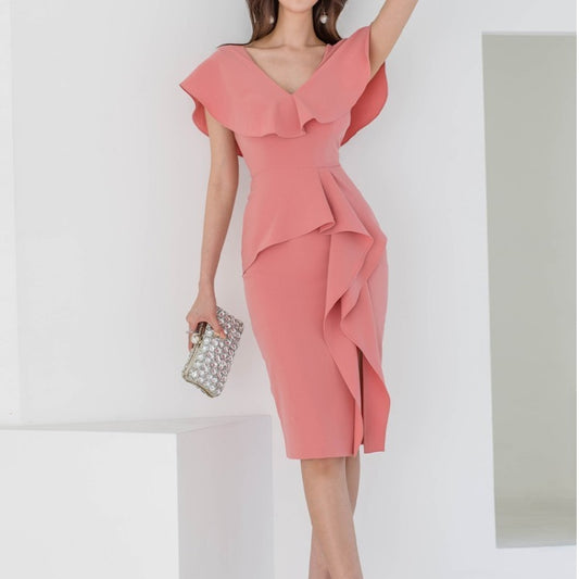 V-neck dress with split ruffles