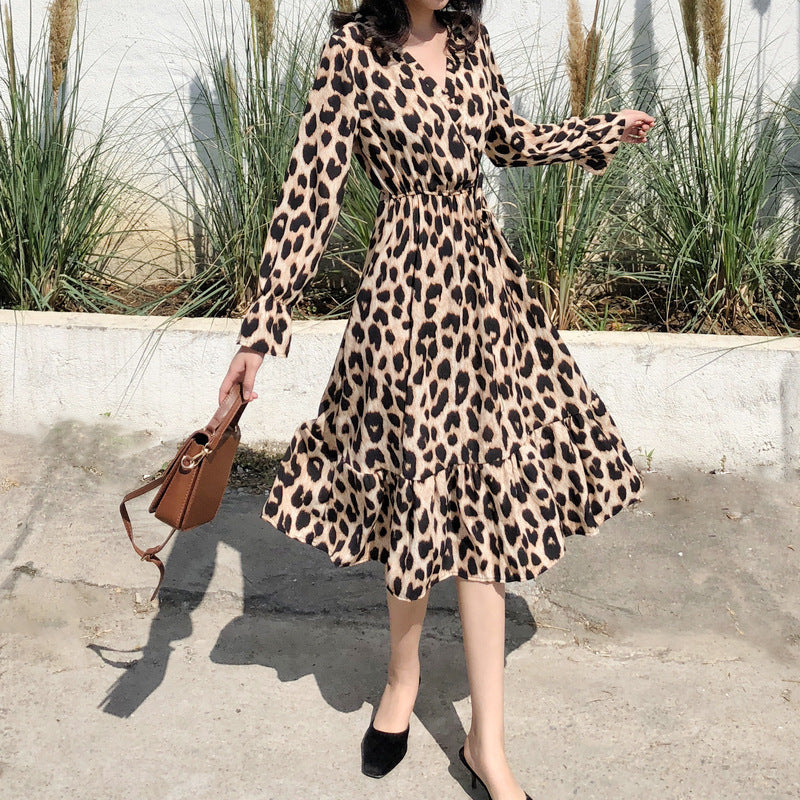 Leopard Print V-neck Long Sleeve Flared Sleeve Flowy Dress