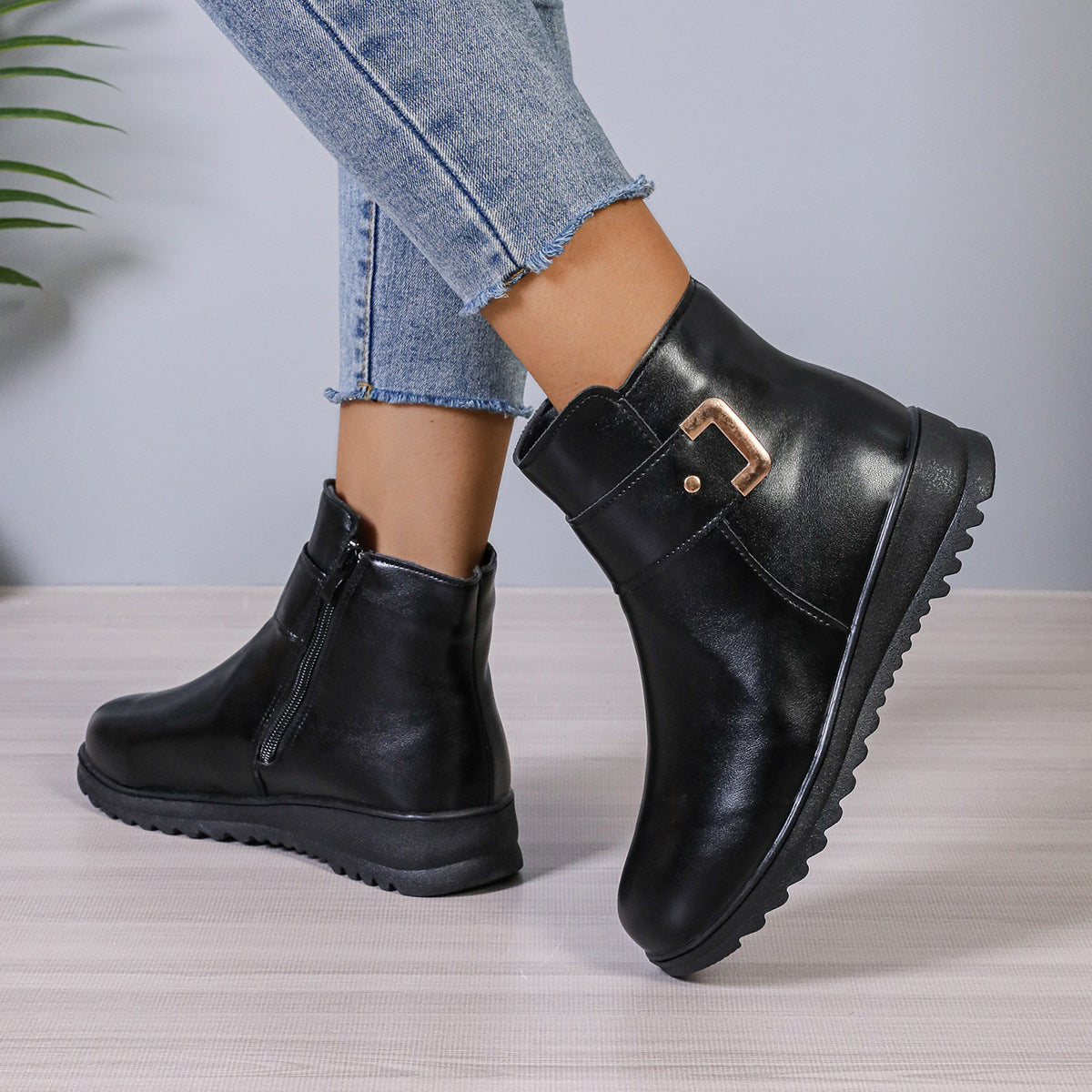 Winter Fleece Boots With Side Zipper Design Fashion Simple Non-slip Ankle Boots For Women Warm Pu Leather Shoes