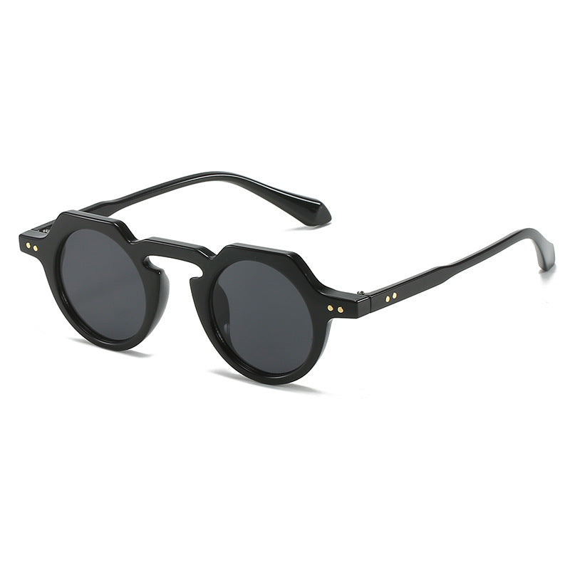 Retro Round Frame And Fashionable Sunglasses For Women