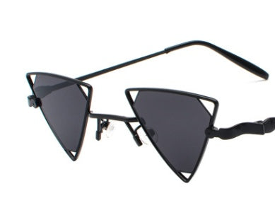 new sunglasses punk wind triangle hollow sunglasses glasses Europe and the United States personality metal sunglasses