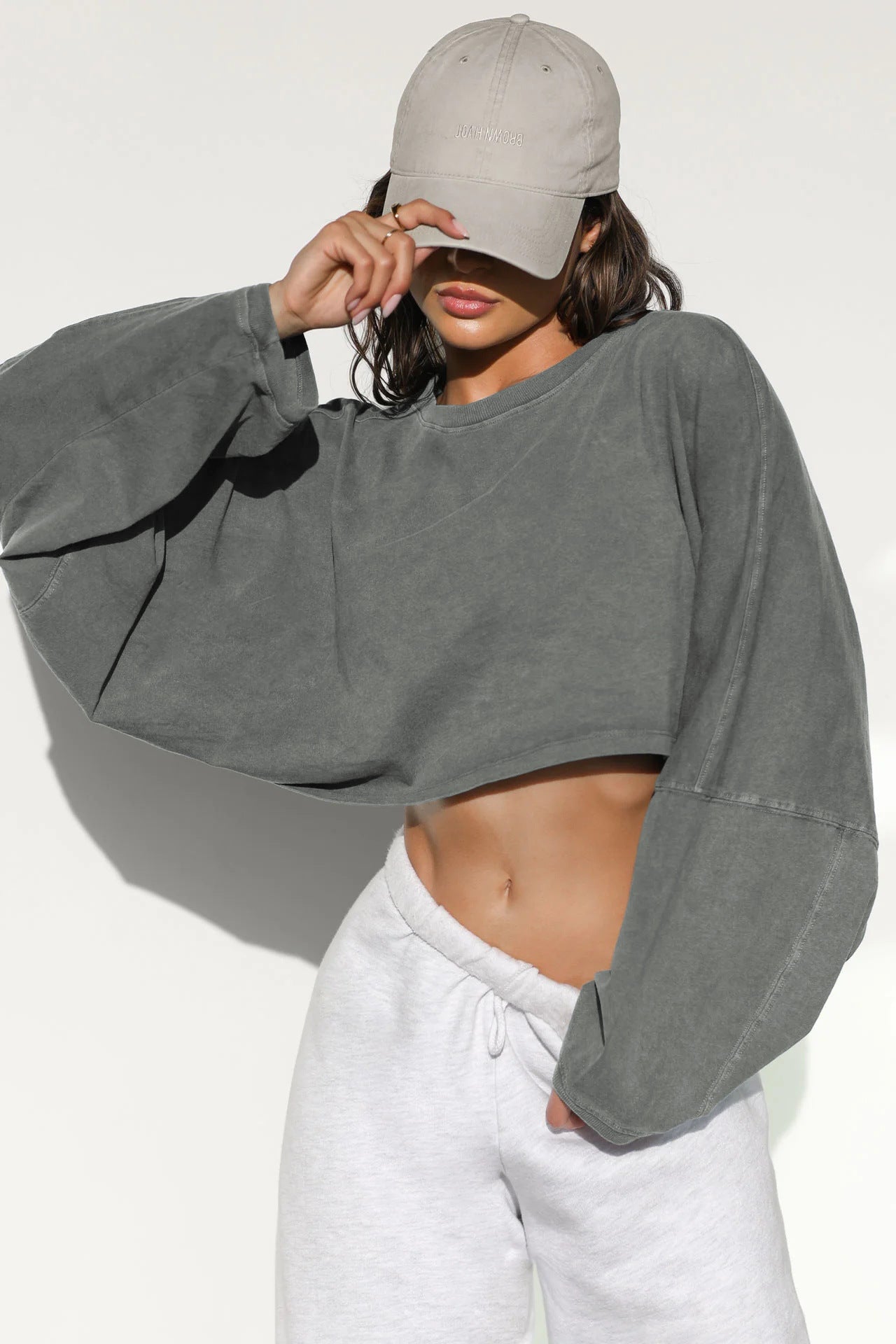 Round Neck Sweater European And American Women's Short Sports Bottoming Shirt