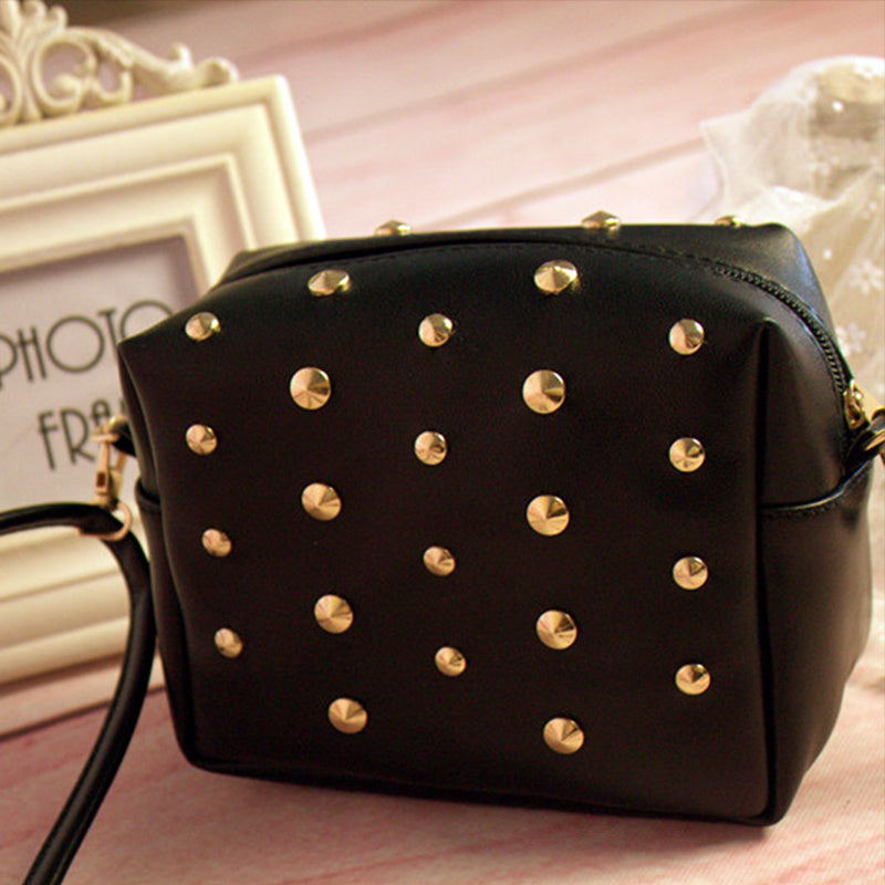 Small Bag Women New Fashion Messenger Bag Rivets