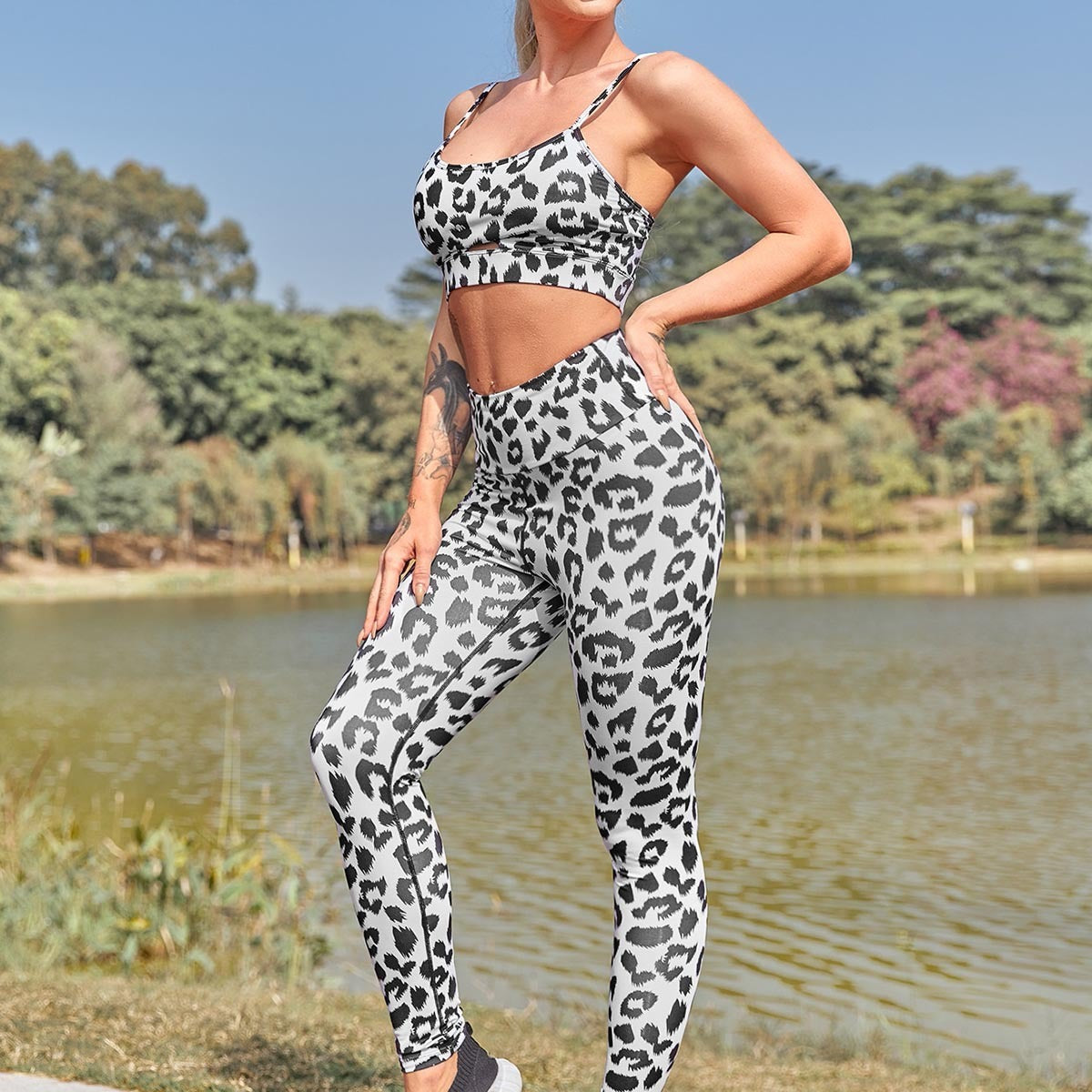 Net Red Tight Fitting Printed Vest Sports Fitness Sports Yoga Suit