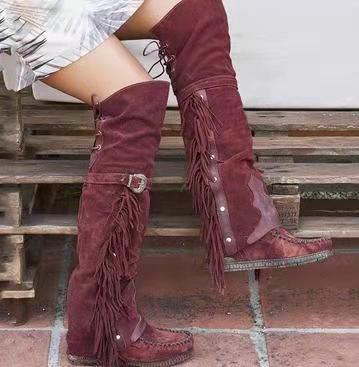 Fringed lady's boot