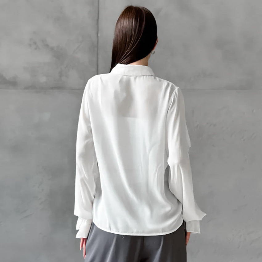 Camicia alla moda da donna con volant dal design minimalista