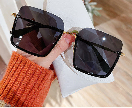 Trendy Square Large Frame Sunglasses With UV Protection