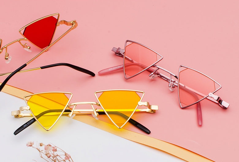 new sunglasses punk wind triangle hollow sunglasses glasses Europe and the United States personality metal sunglasses