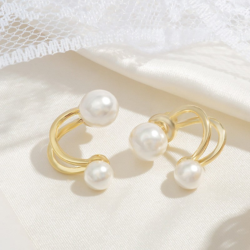 Fashionable And High-end Pearl Earrings, French Niche Retro Light Luxury Earrings, Women's Simple And Versatile Pearl Earrings