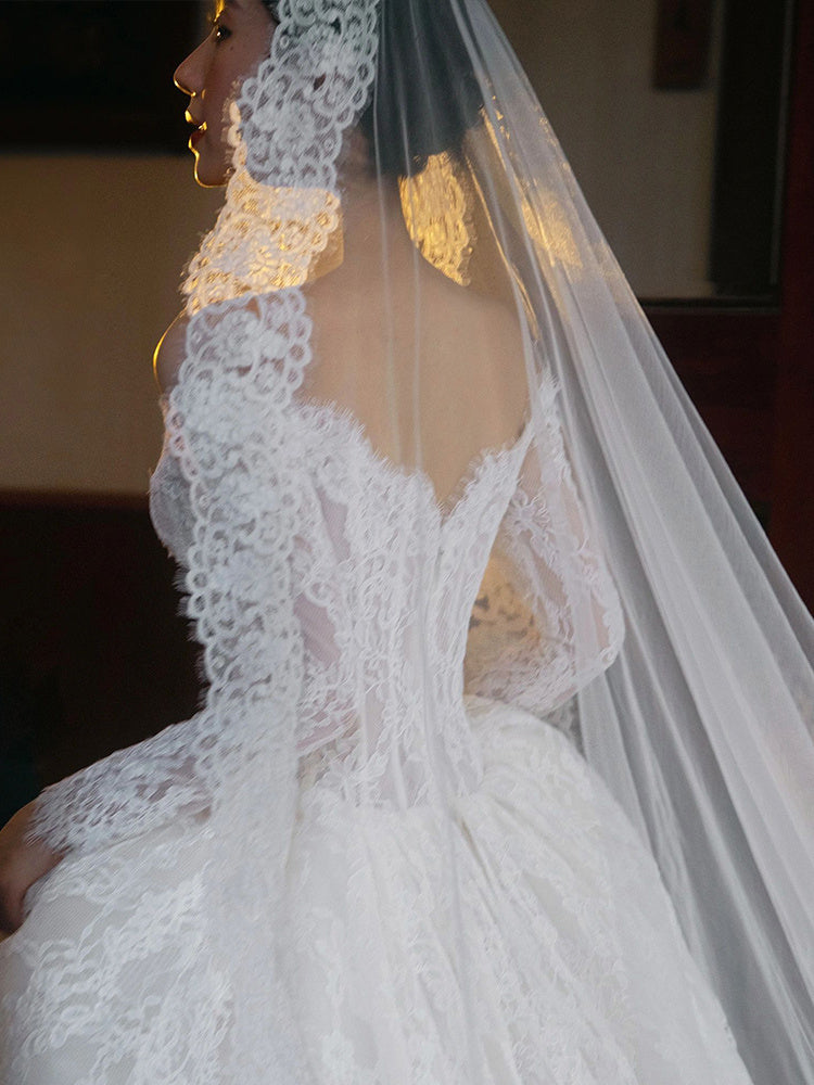 Off-shoulder Main Yarn Long Sleeve Trailing Lace Wedding Dress