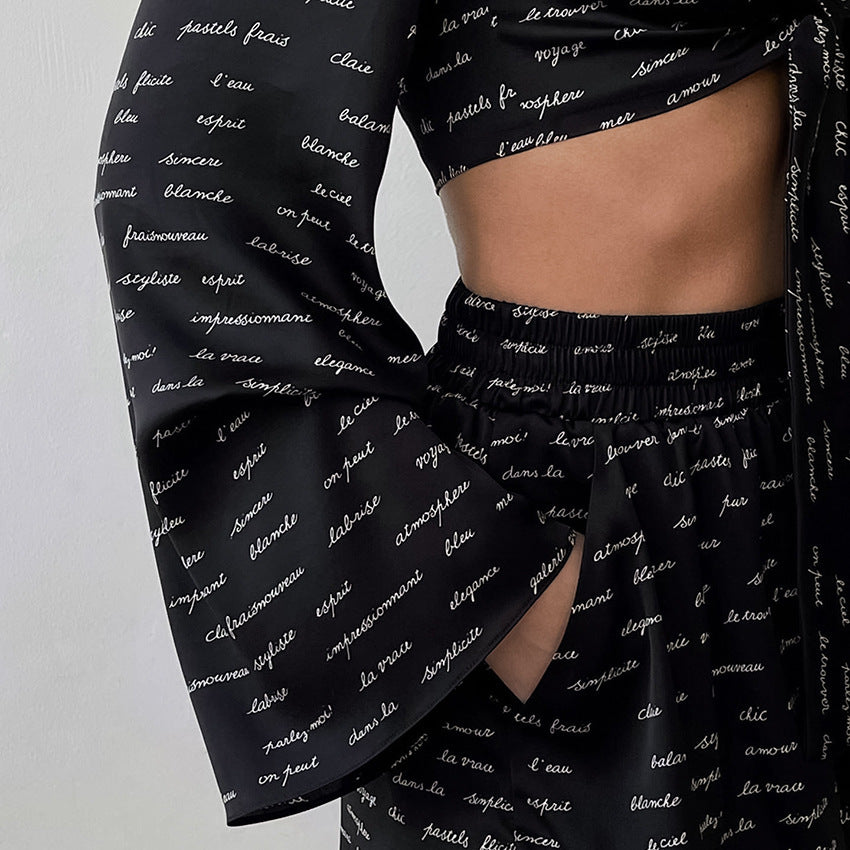 Deep V-neck Striped Print Hakama Pajamas