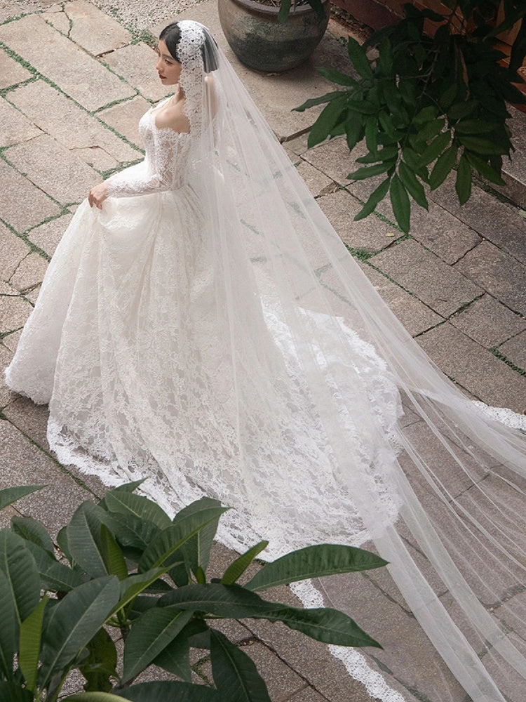 Off-shoulder Main Yarn Long Sleeve Trailing Lace Wedding Dress