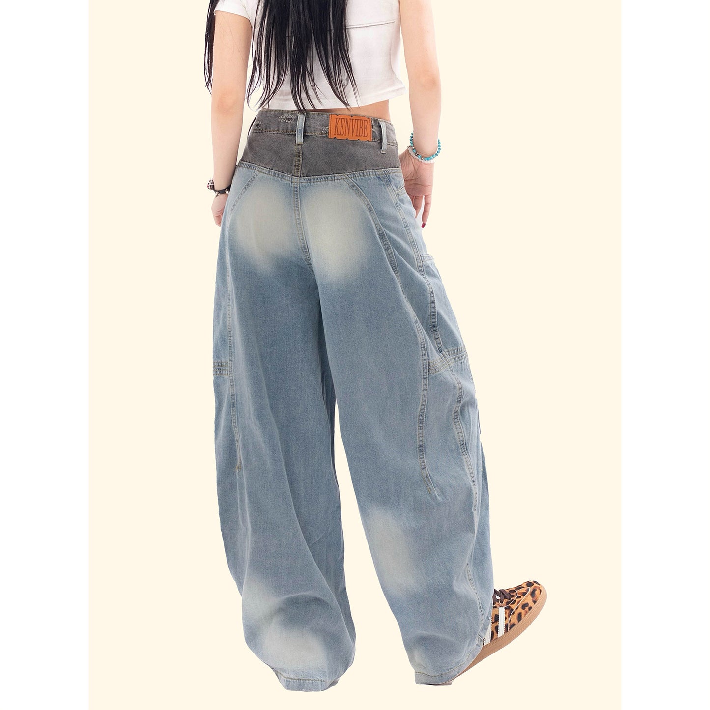 Fashionable Pleated Design Jeans For Women