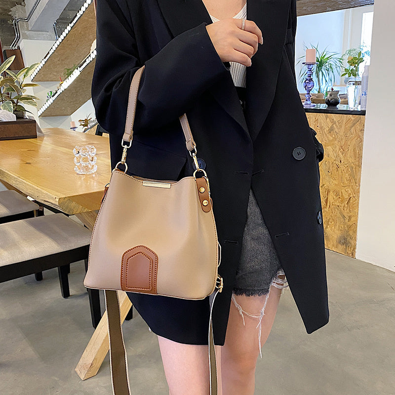 The New Trendy Style Shoulder Bag High-end Sense