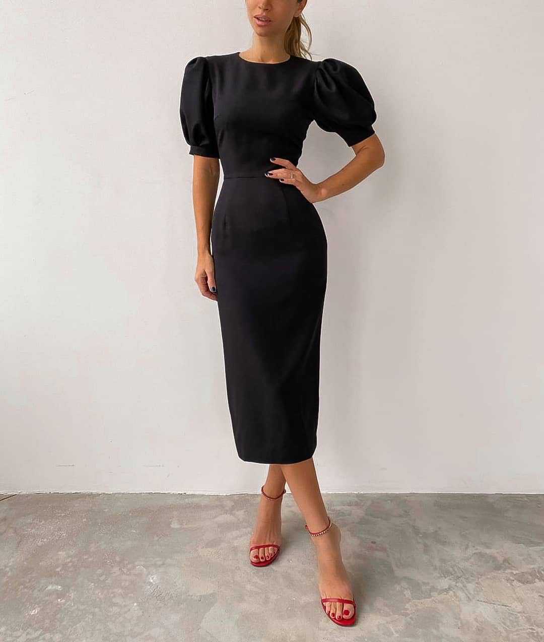 Round Neck Short Sleeve Temperament Commuter Tight High Waist Bubble Sleeve Dress Female Package Hip Skirt