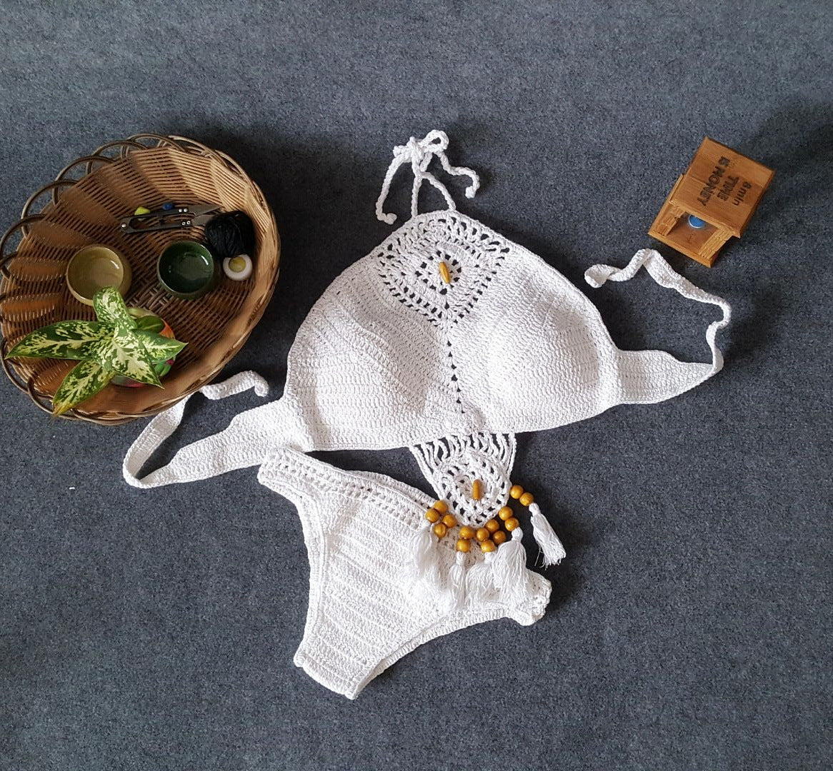 European And American New Women's Swimsuit Suit Beach Sunshine Bath Foreign Trade Handmade Crochet Tassel Split Bikini