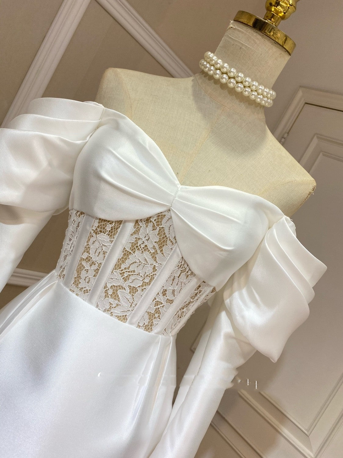 Shoulder Off Shoulder Bubble Sleeve Bow Dress