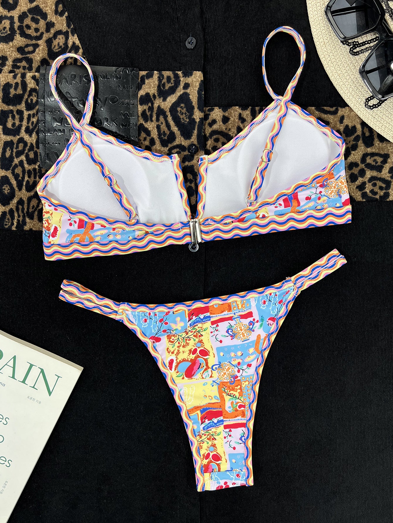 Female Ethnic Printed V-neck Colored Bikini