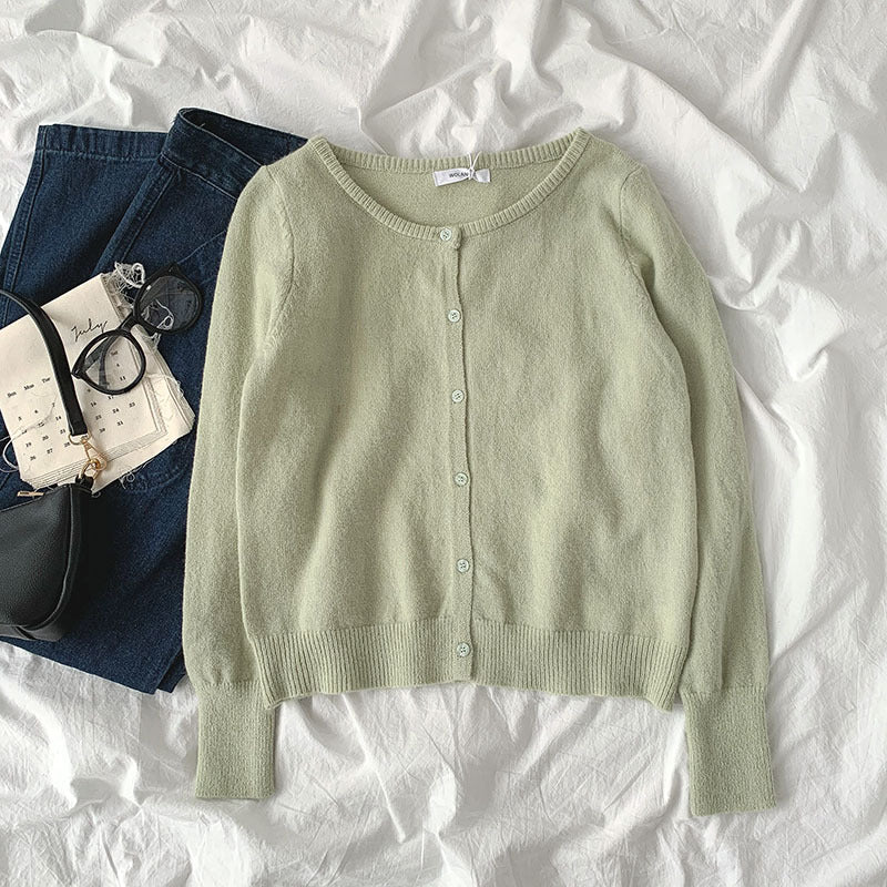 Small pure color sweater new spring women"s fashion lazy style round neck long sleeve single breasted cardigan fashion